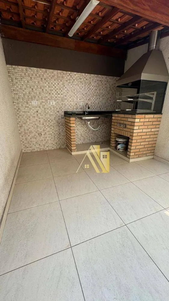 Sobrado, 3 quartos, 181 m² - Foto 2