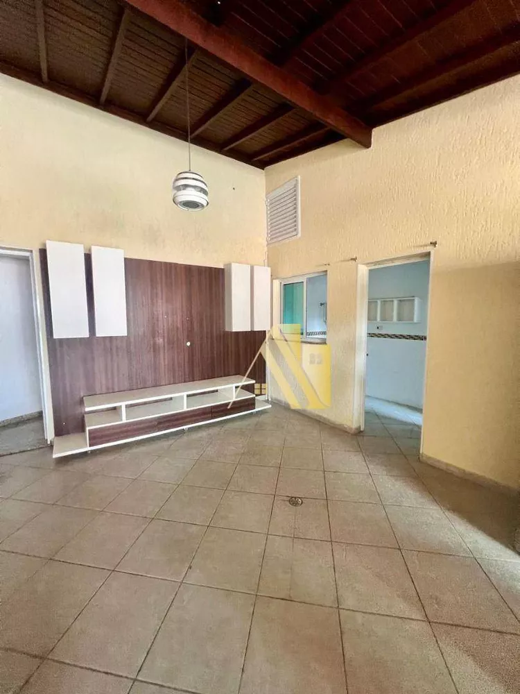 Cobertura à venda com 3 quartos, 220m² - Foto 3