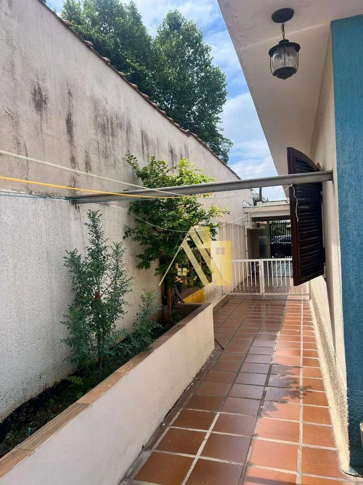 Casa, 3 quartos, 235 m² - Foto 2