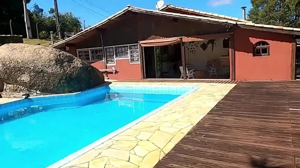 Chácara, 3 quartos, 5450 m² - Foto 1