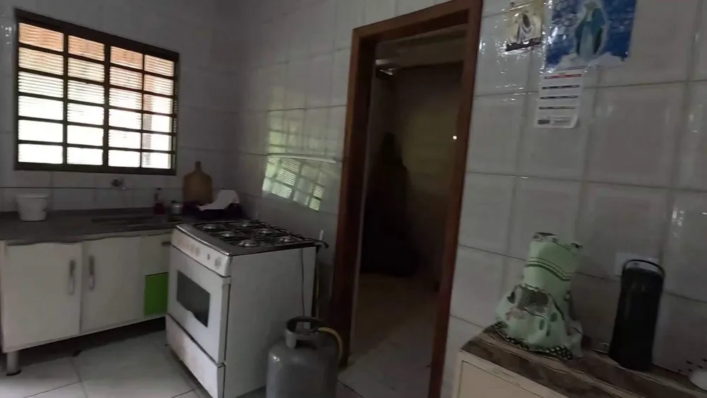 Chácara, 3 quartos, 2400 m² - Foto 5