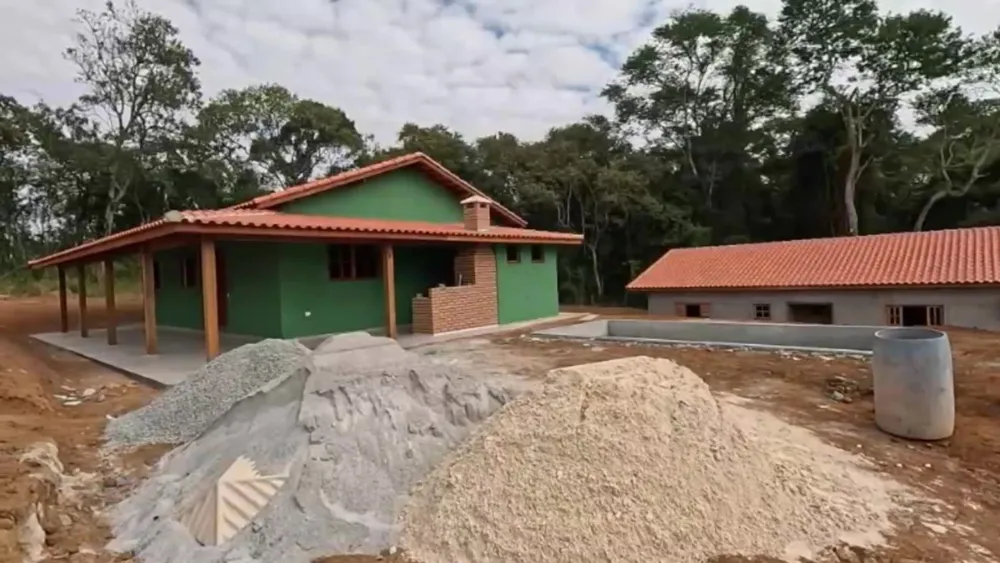 Chácara, 3 quartos, 820 m² - Foto 4