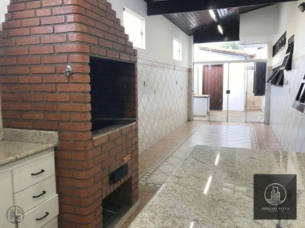 Sobrado, 3 quartos, 241 m² - Foto 2