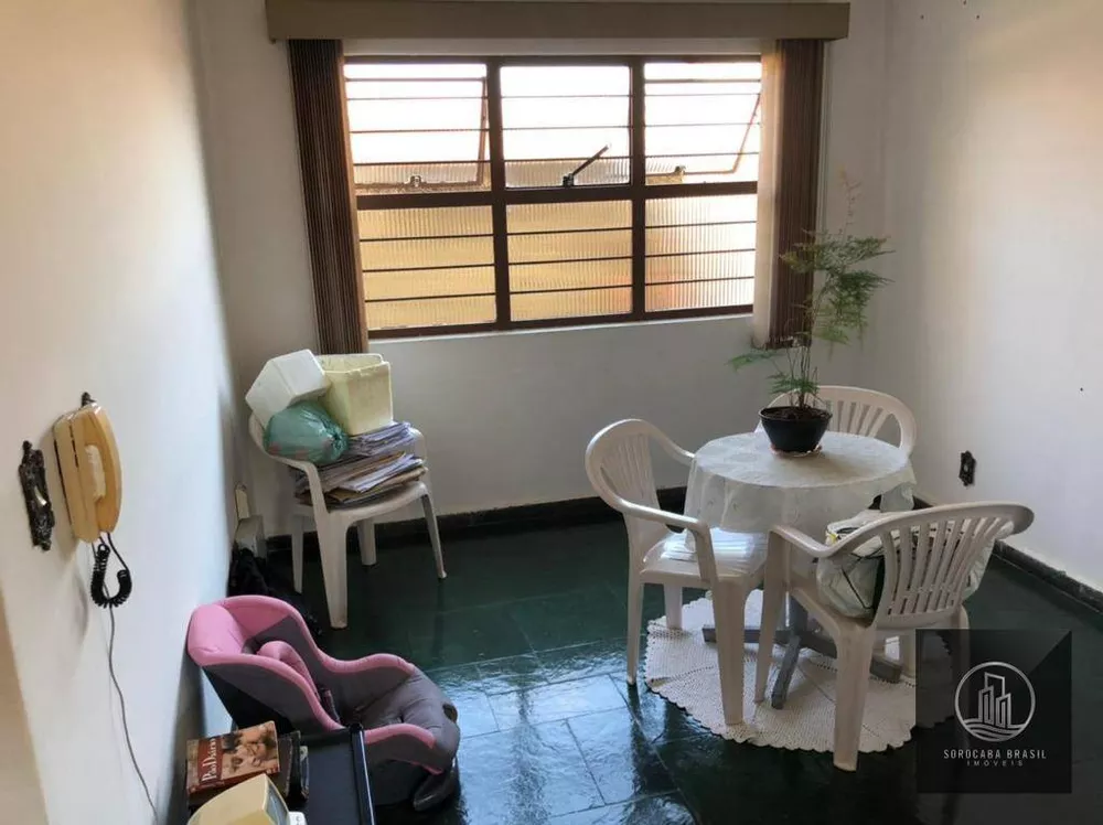 Casa à venda com 3 quartos, 181m² - Foto 2