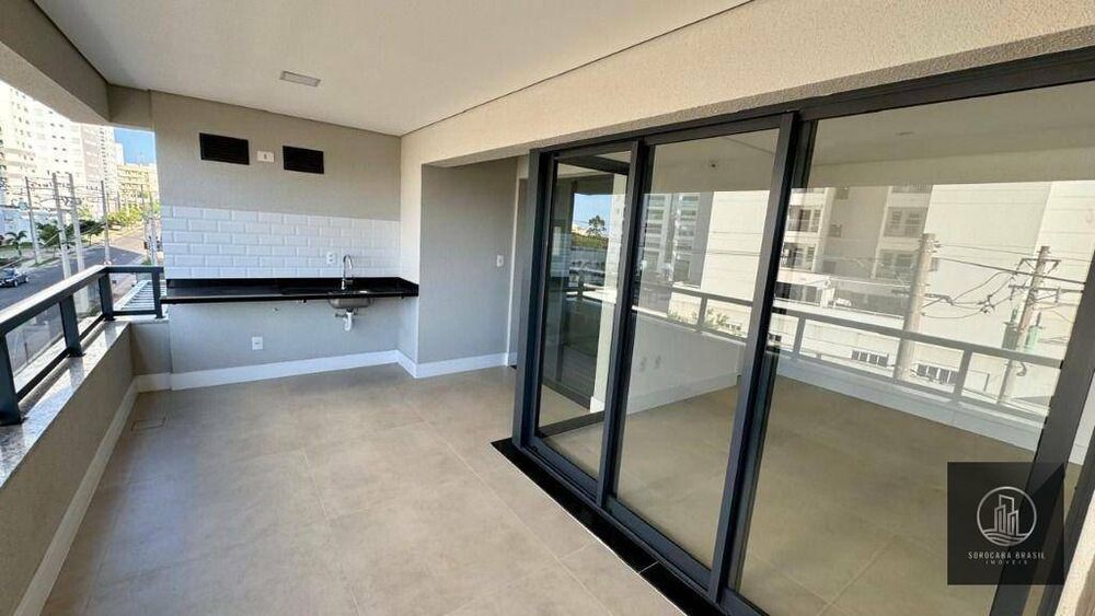 Apartamento à venda com 3 quartos, 131m² - Foto 2