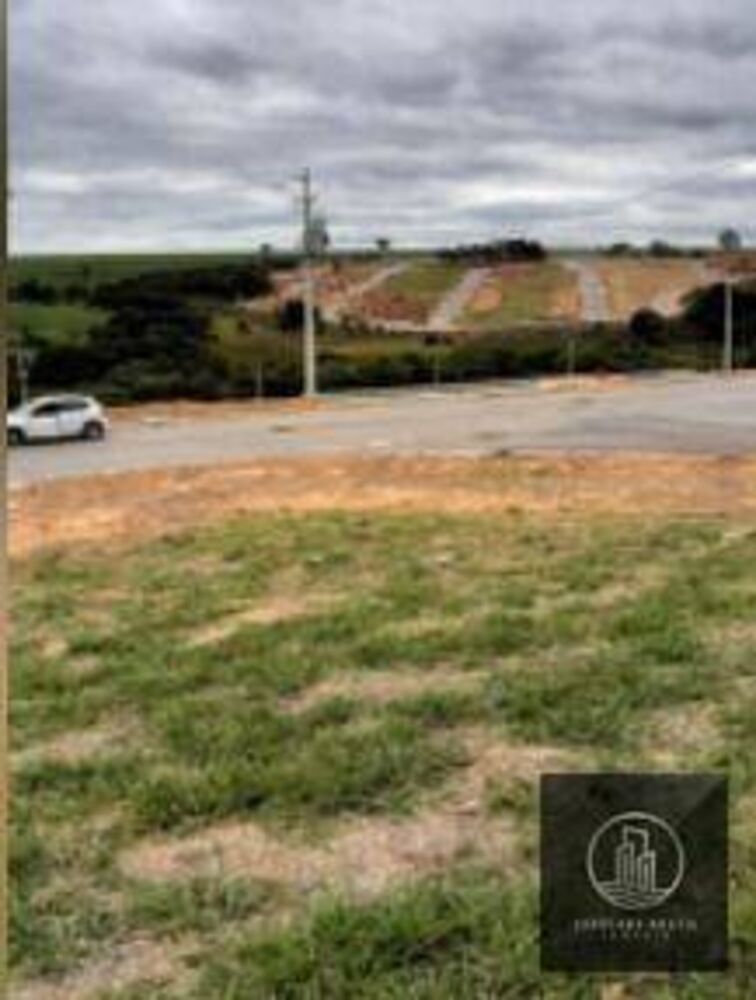 Loteamento e Condomínio, 247 m² - Foto 1