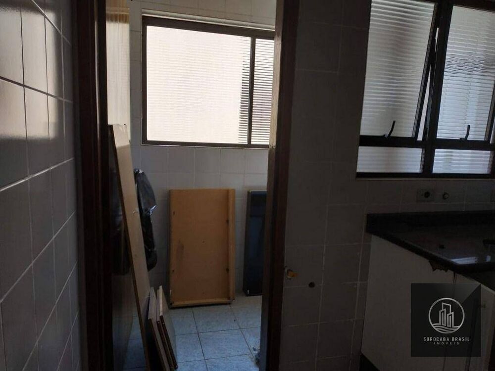 Apartamento à venda com 2 quartos, 68m² - Foto 2