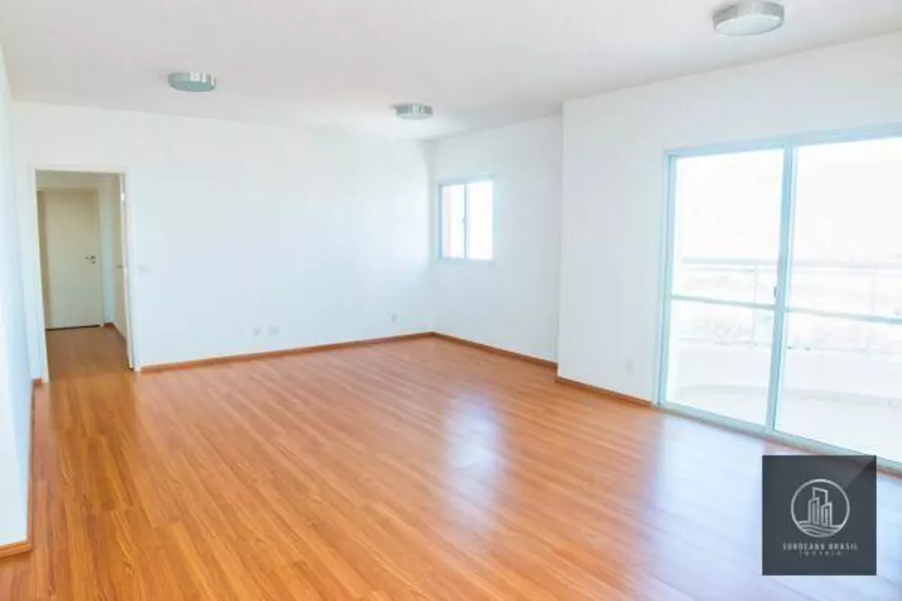 Apartamento à venda com 3 quartos, 246m² - Foto 4