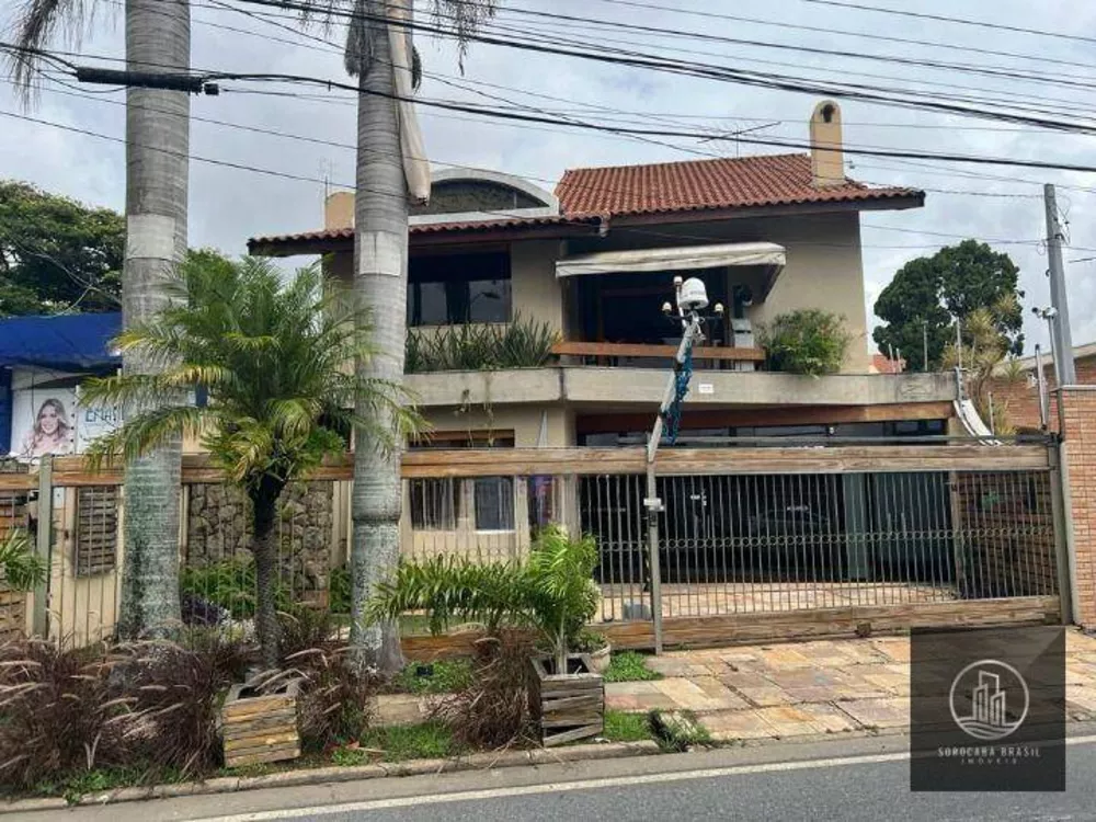 Sobrado à venda com 5 quartos, 390m² - Foto 1