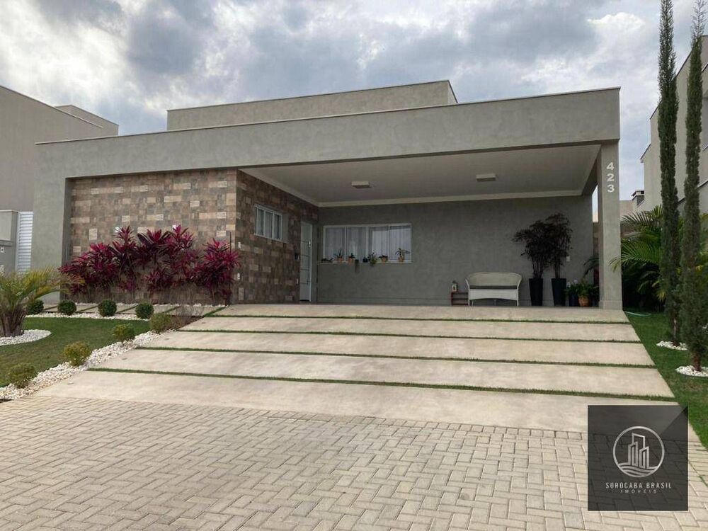 Casa de Condomínio para alugar com 4 quartos, 250m² - Foto 1