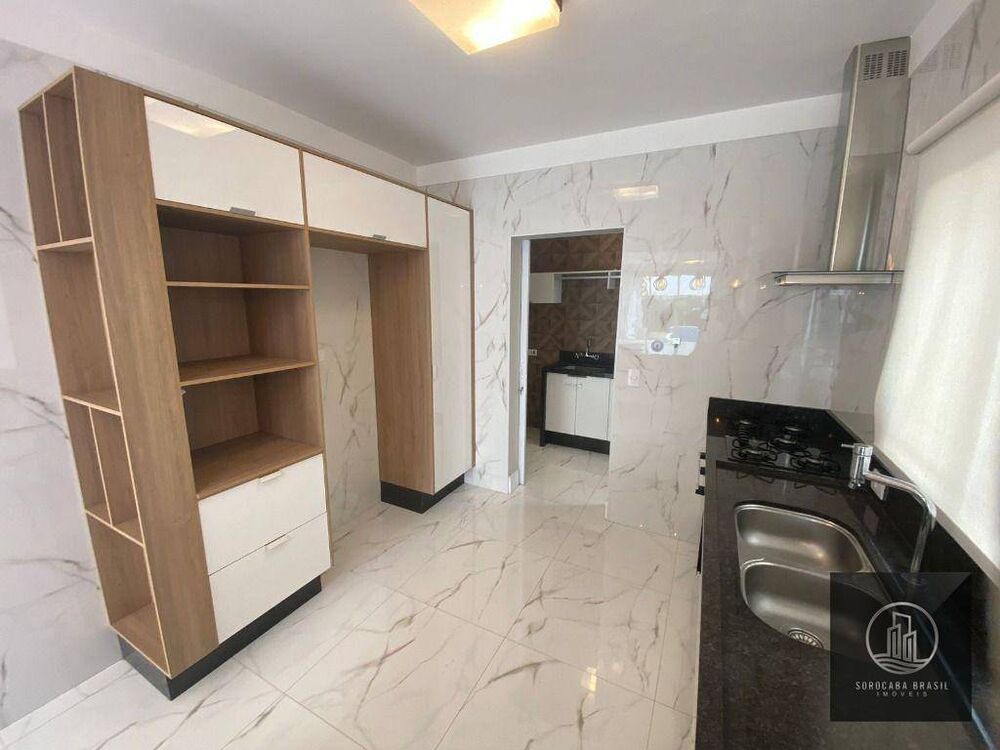Casa de Condomínio para alugar com 4 quartos, 250m² - Foto 4