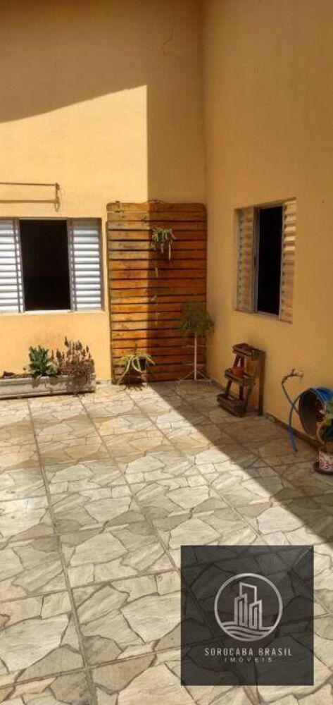 Casa à venda com 3 quartos, 153m² - Foto 1