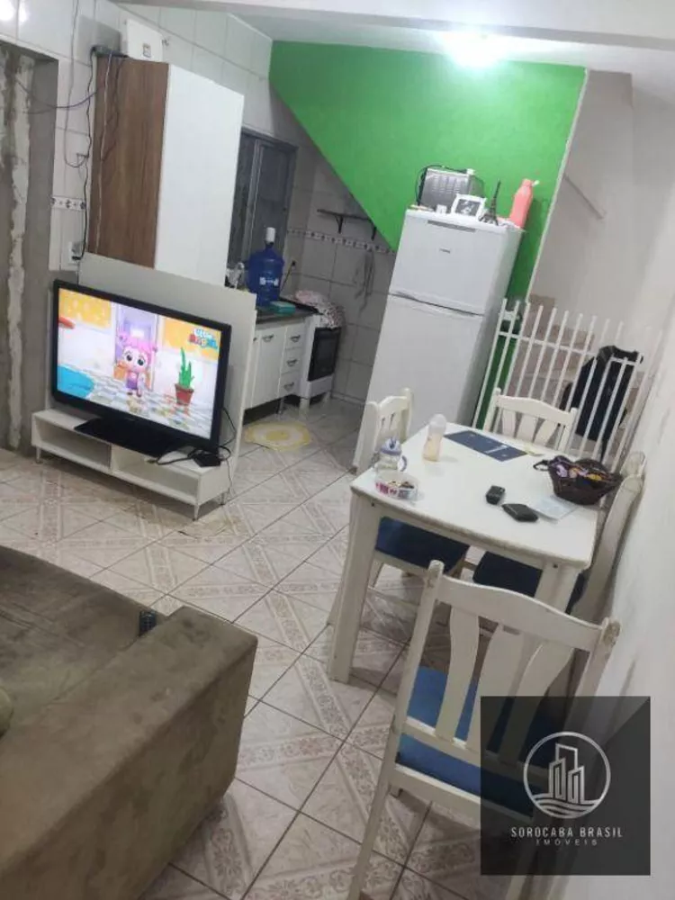 Casa à venda com 4 quartos, 130m² - Foto 1