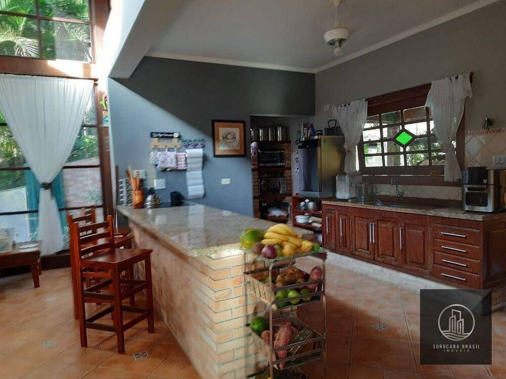 Casa à venda com 3 quartos, 165m² - Foto 2
