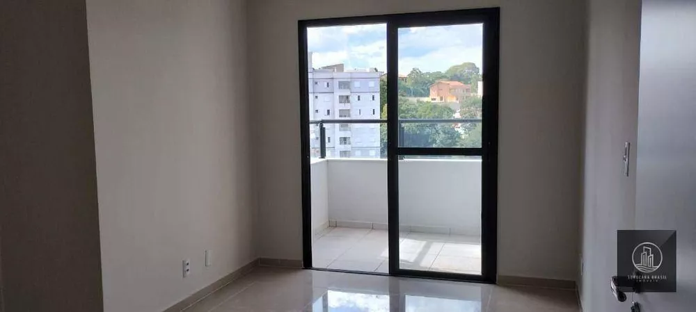 Apartamento à venda com 2 quartos, 69m² - Foto 3