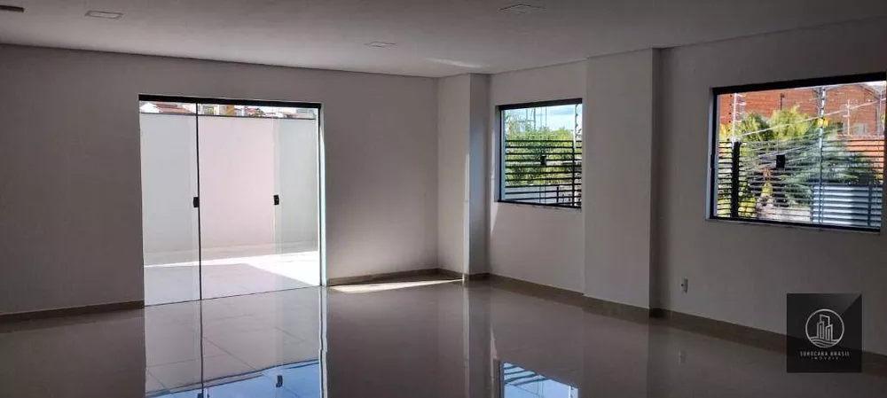 Apartamento à venda com 2 quartos, 69m² - Foto 2