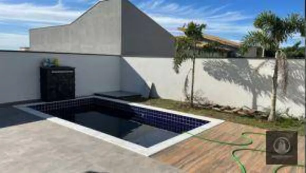 Casa de Condomínio à venda com 3 quartos, 281m² - Foto 2