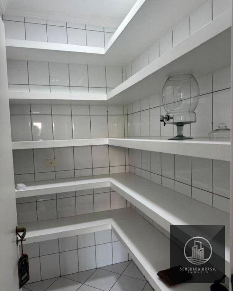 Sobrado, 3 quartos, 385 m² - Foto 2