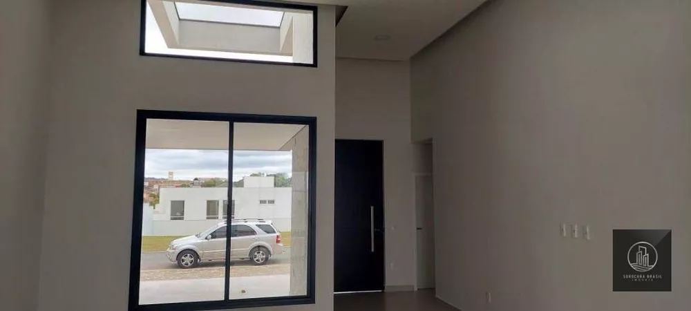 Casa de Condomínio à venda com 3 quartos, 248m² - Foto 2