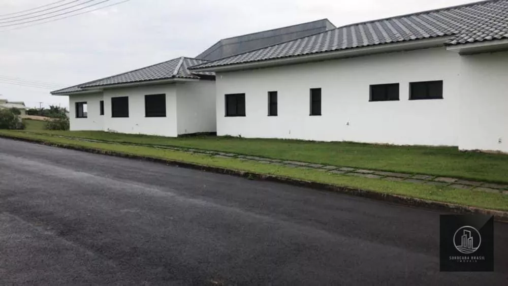 Casa de Condomínio à venda com 4 quartos, 320m² - Foto 1