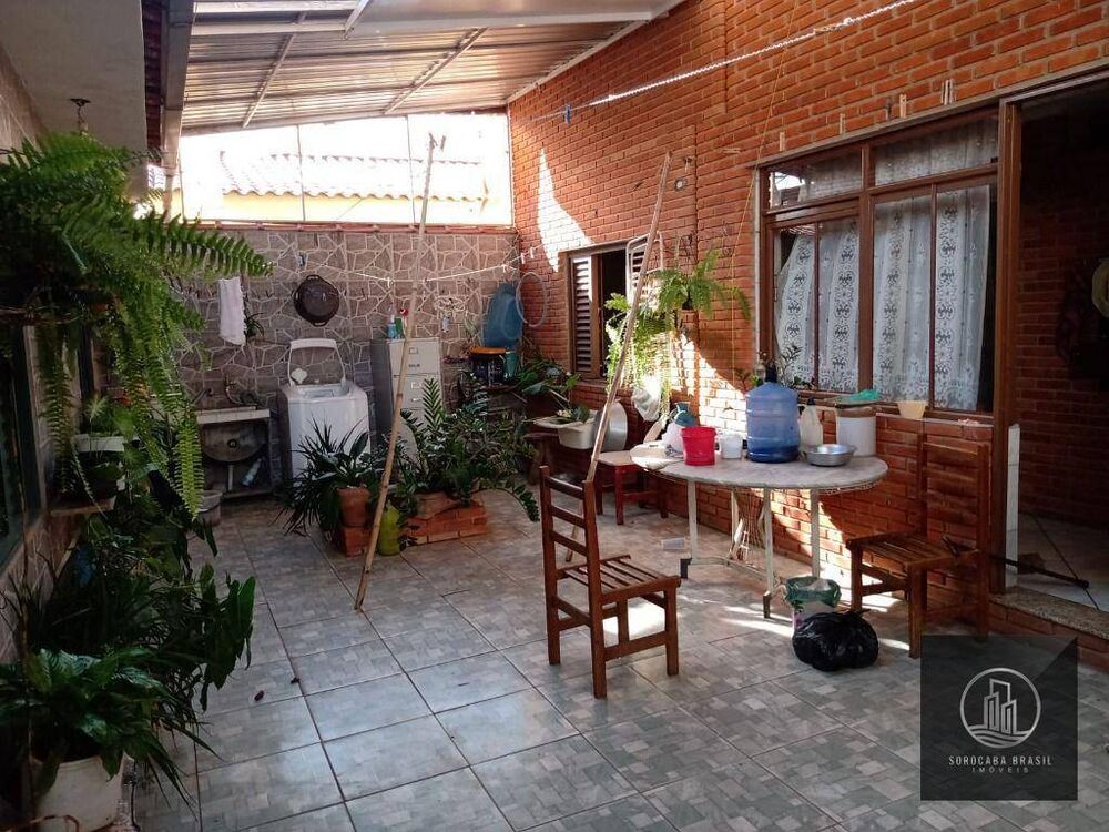 Casa, 3 quartos, 247 m² - Foto 2