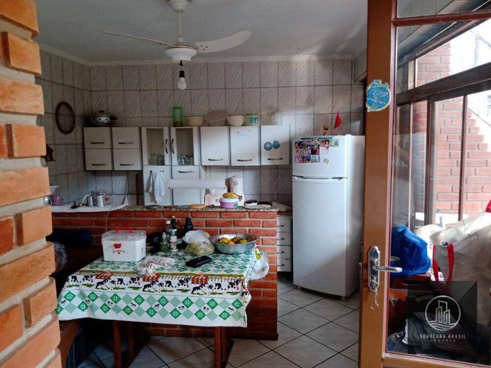 Casa, 3 quartos, 247 m² - Foto 1