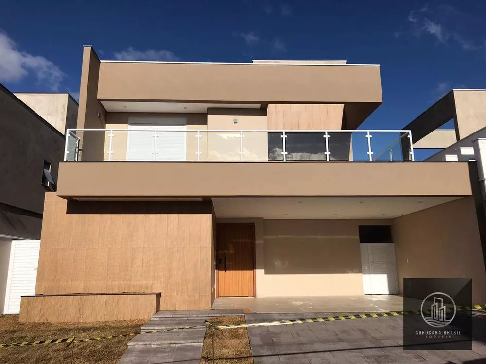 Sobrado à venda com 3 quartos, 251m² - Foto 1