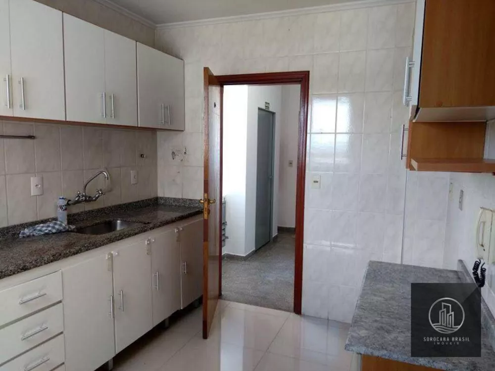 Apartamento à venda com 3 quartos, 96m² - Foto 2