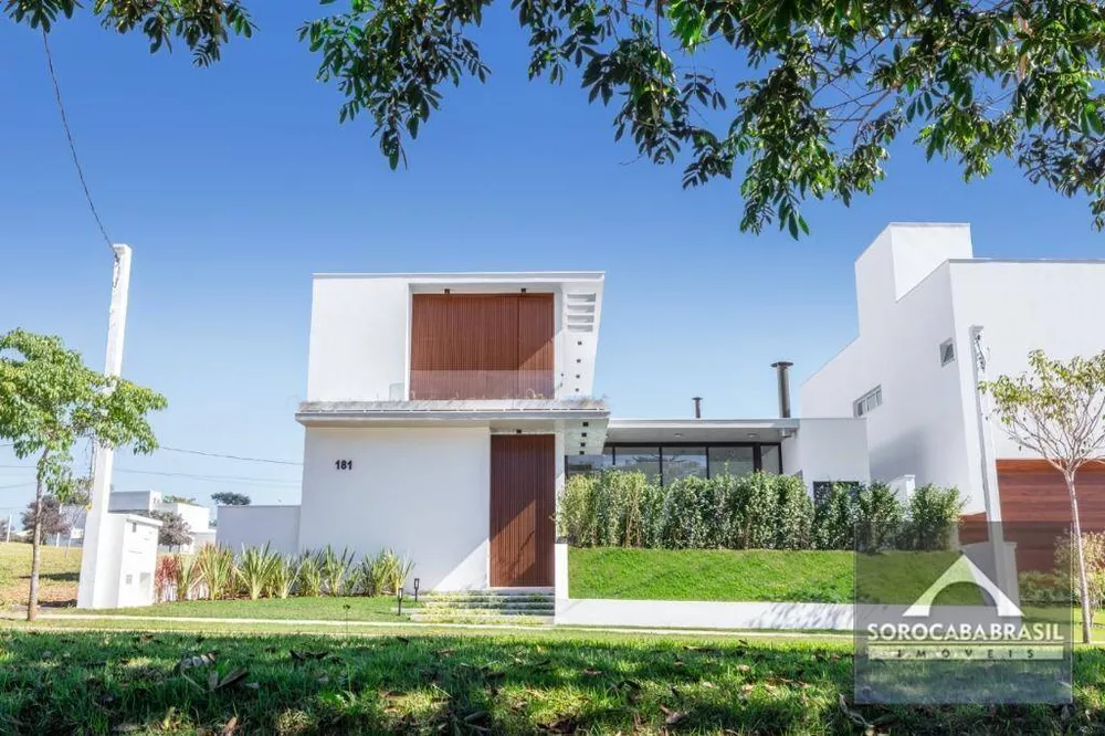 Sobrado, 3 quartos, 321 m² - Foto 1