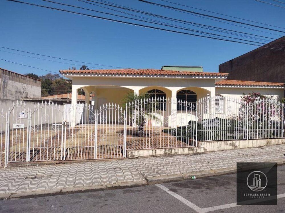 Casa para alugar com 3 quartos, 300m² - Foto 1