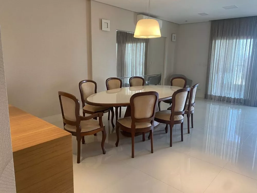 Apartamento, 3 quartos, 247 m² - Foto 3
