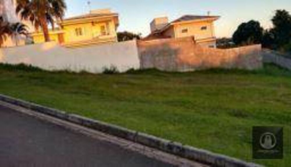Loteamento e Condomínio, 540 m² - Foto 1