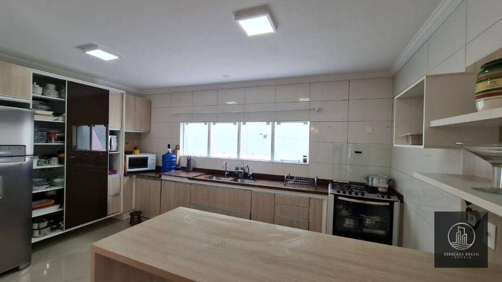 Casa à venda com 3 quartos, 500m² - Foto 3