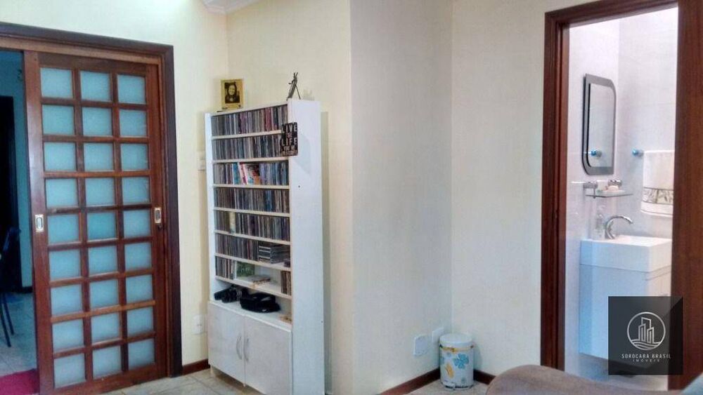 Casa de Condomínio à venda com 3 quartos, 246m² - Foto 3