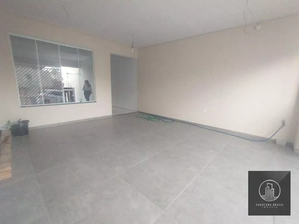 Casa à venda com 2 quartos, 114m² - Foto 2