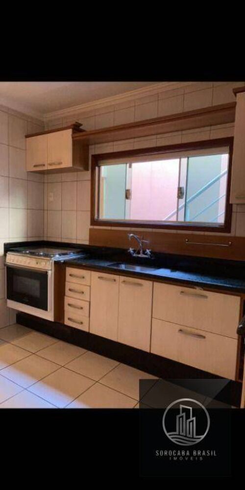 Sobrado, 3 quartos, 203 m² - Foto 1