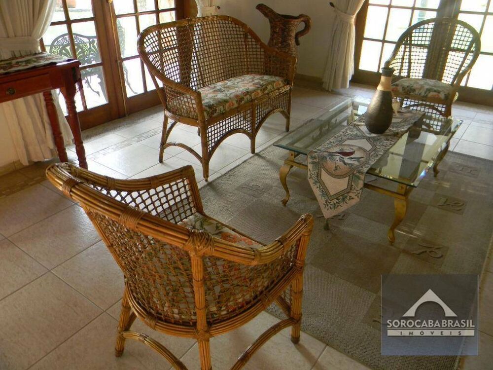 Chácara à venda e aluguel com 6 quartos, 900m² - Foto 1