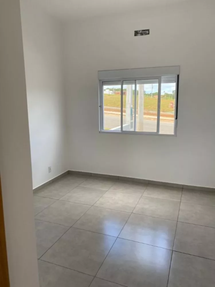 Casa de Condomínio à venda com 3 quartos, 100m² - Foto 4