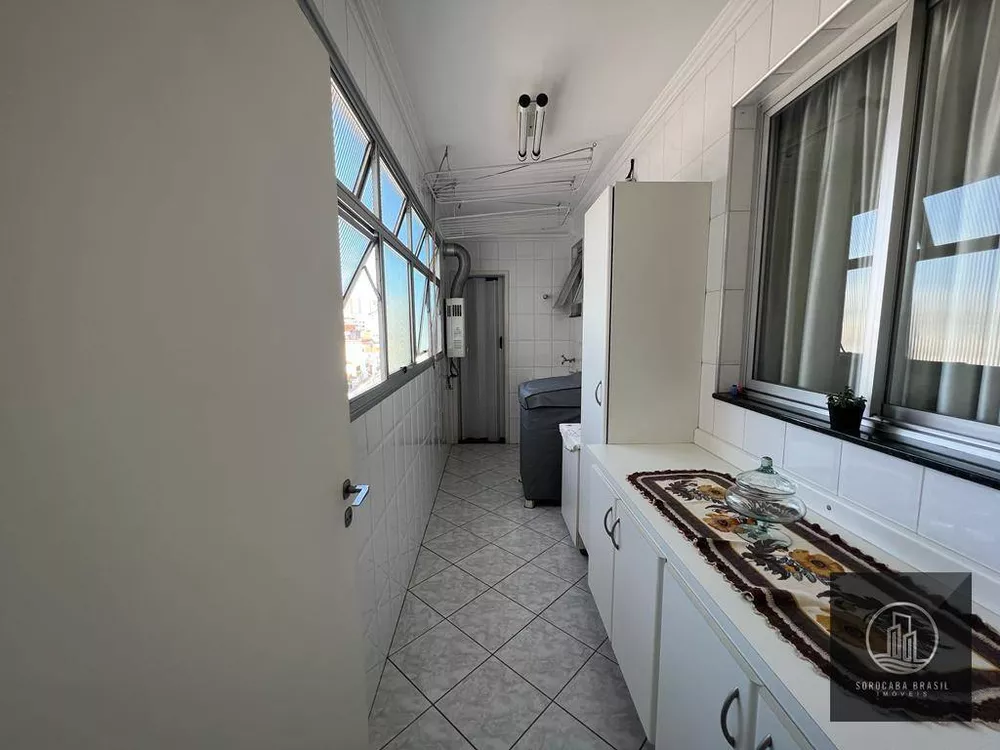 Apartamento à venda com 3 quartos, 130m² - Foto 1