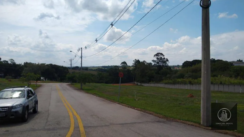 Loteamento e Condomínio, 1000 m² - Foto 1