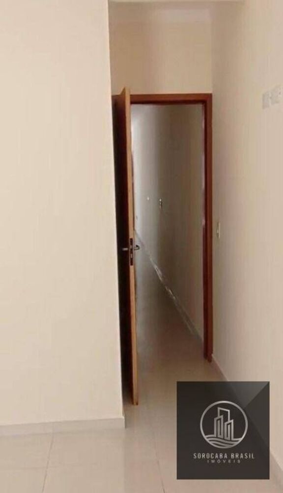 Casa à venda com 2 quartos, 51m² - Foto 4