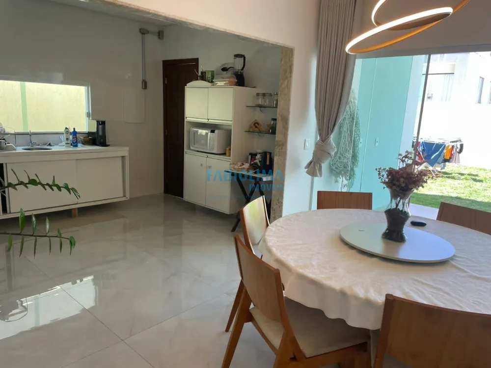 Casa de Condomínio, 4 quartos - Foto 1