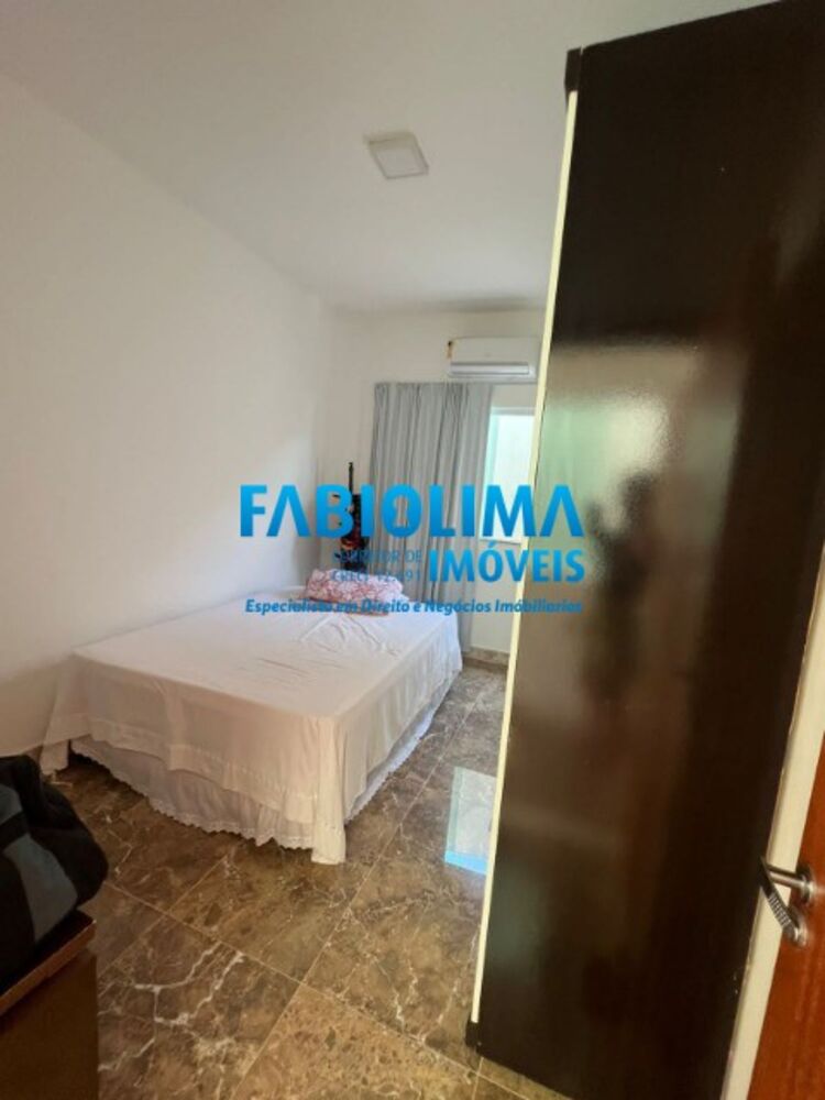 Casa de Condomínio à venda com 4 quartos, 180m² - Foto 4