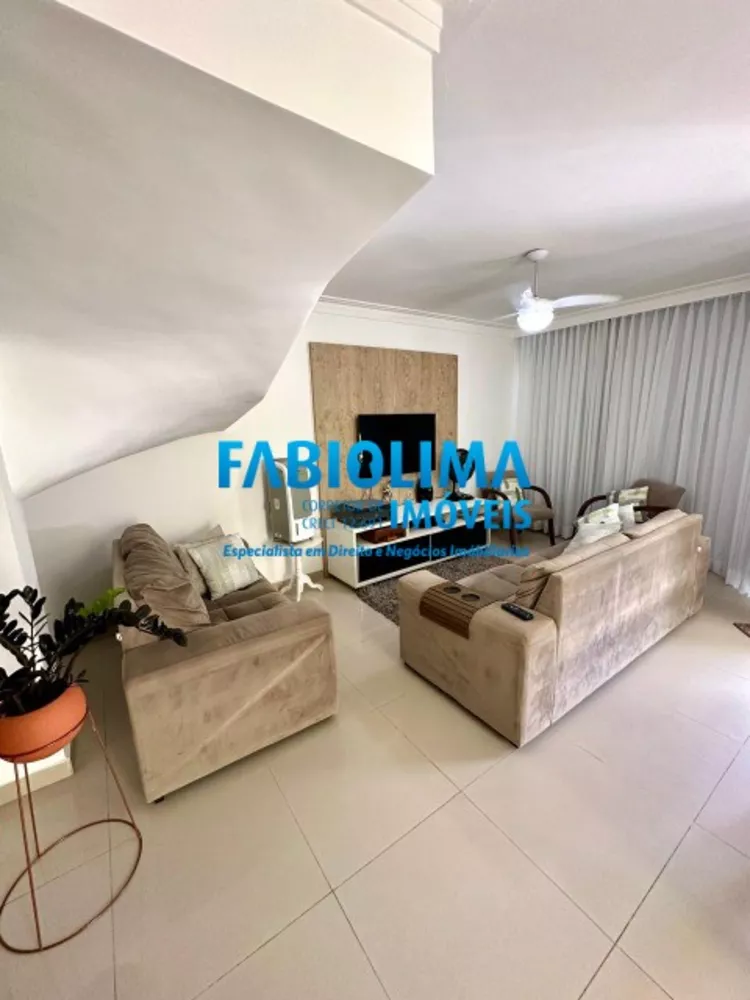 Casa de Condomínio, 4 quartos - Foto 1