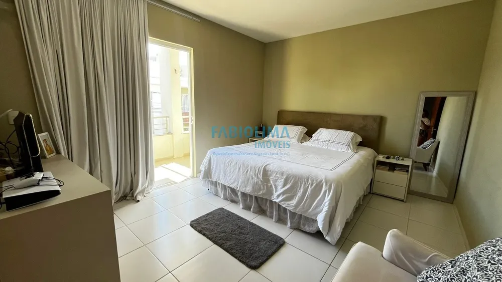 Casa de Condomínio, 4 quartos - Foto 1
