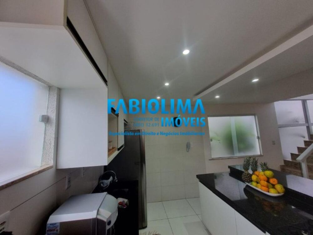 Casa de Condomínio à venda com 4 quartos, 220m² - Foto 16