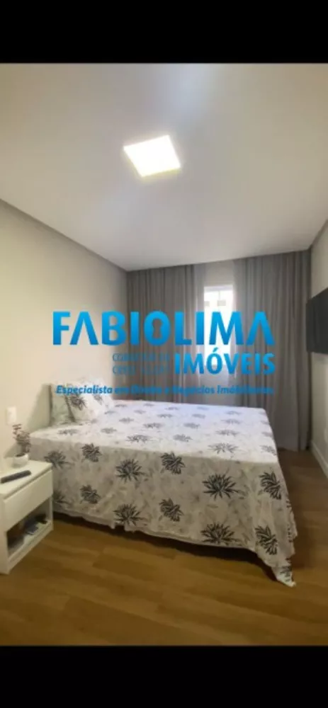 Casa de Condomínio à venda com 6 quartos, 450m² - Foto 2