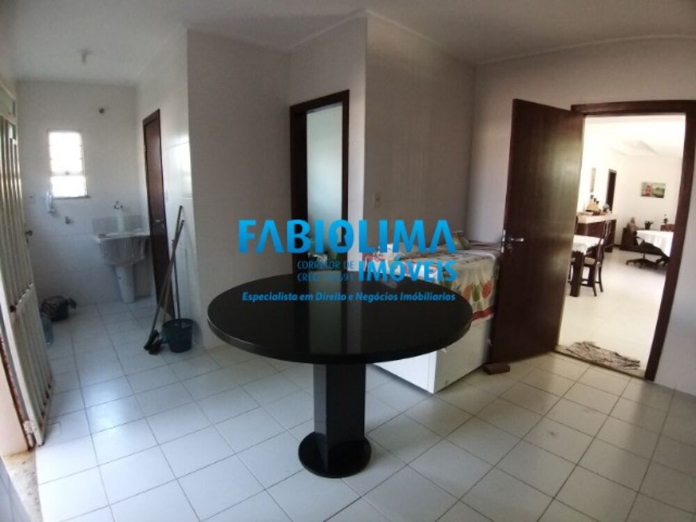 Casa, 4 quartos, 325 m² - Foto 13