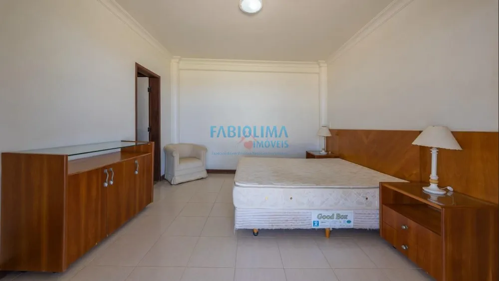 Casa, 5 quartos, 1000 m² - Foto 4
