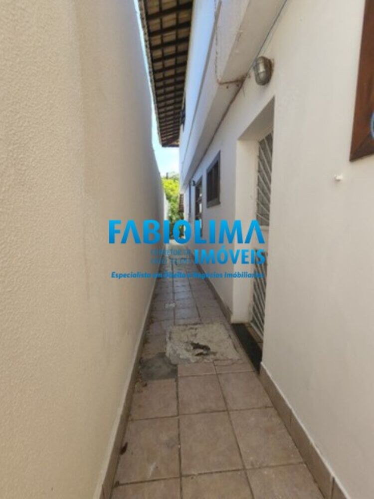 Casa de Condomínio à venda com 4 quartos, 450m² - Foto 11